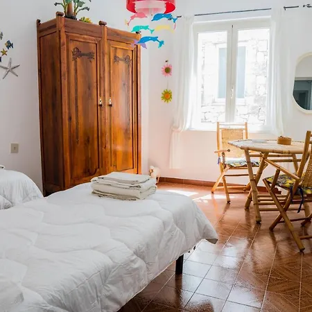 Tra Mari E Tramonti - Casa Per 6 Con Terrazza Panoramica Διαμέρισμα